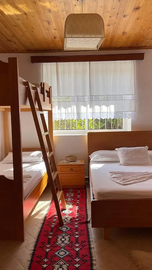 Ana Rest House Hostel Berat